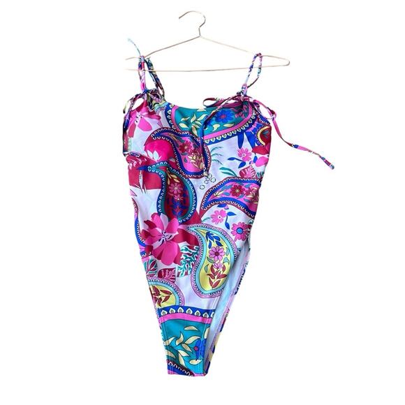 One Piece Floral Retro Swimsuit Bathing Suit size medium - Picture 3 of 5